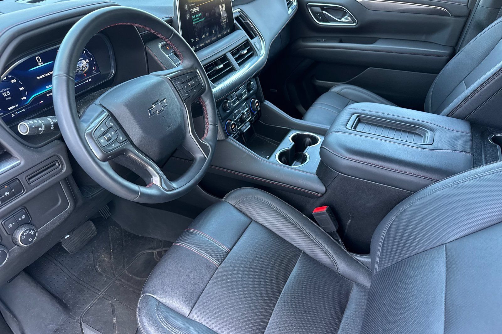 Used 2023 Chevrolet Tahoe RST w/ Luxury Package AWD/4WD image 10