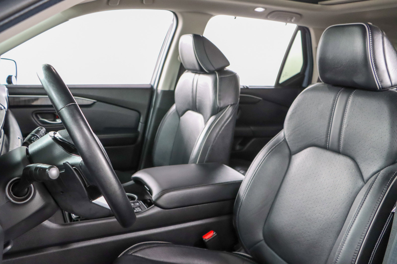 Used 2025 Honda Pilot Elite image 24