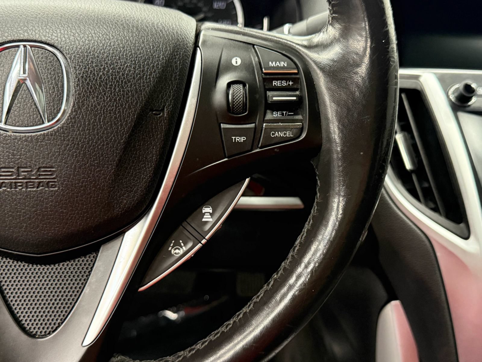 Used 2018 Acura TLX w/ Technology Package FWD image 28
