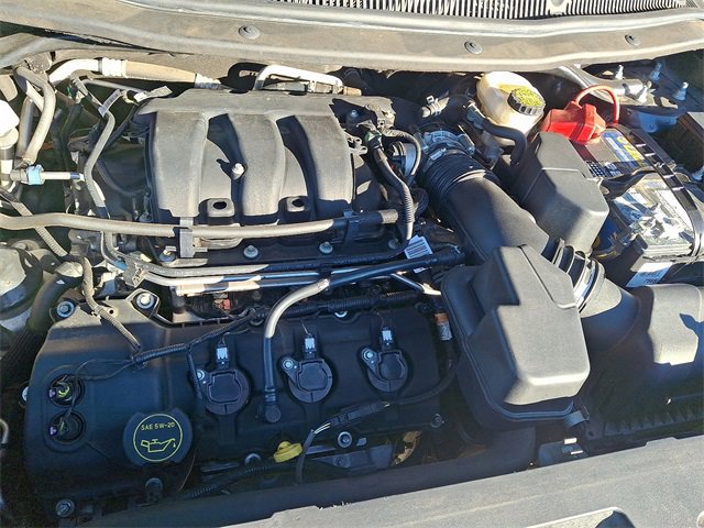 Used 2018 Ford Explorer XLT w/ Equipment Group 201A image 26