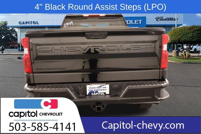 Used 2026 Chevrolet Silverado 1500 Custom Trail Boss w/ Turbomax Blackout Package image 5