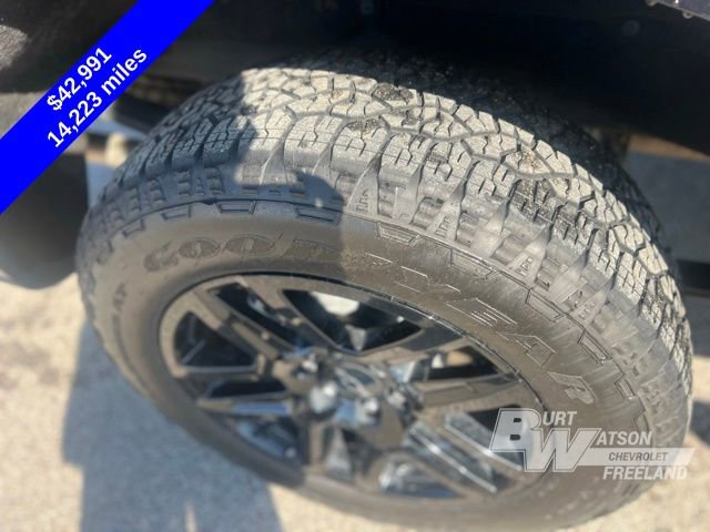 Used 2023 Chevrolet Silverado 1500 RST image 25