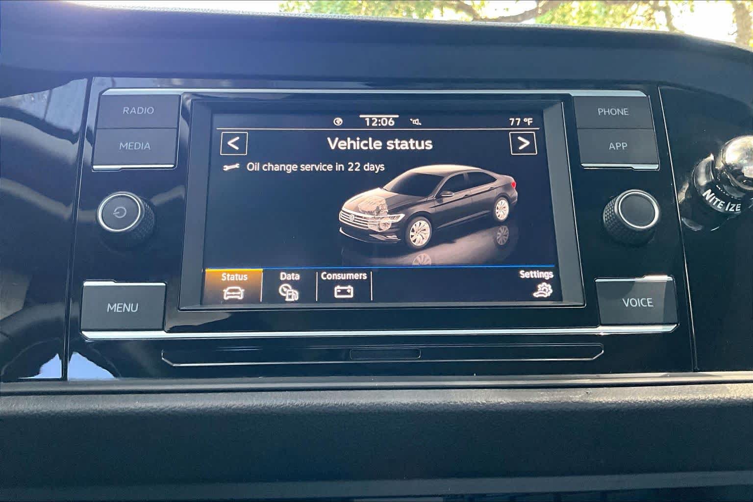 Used 2021 Volkswagen Jetta SE FWD image 36