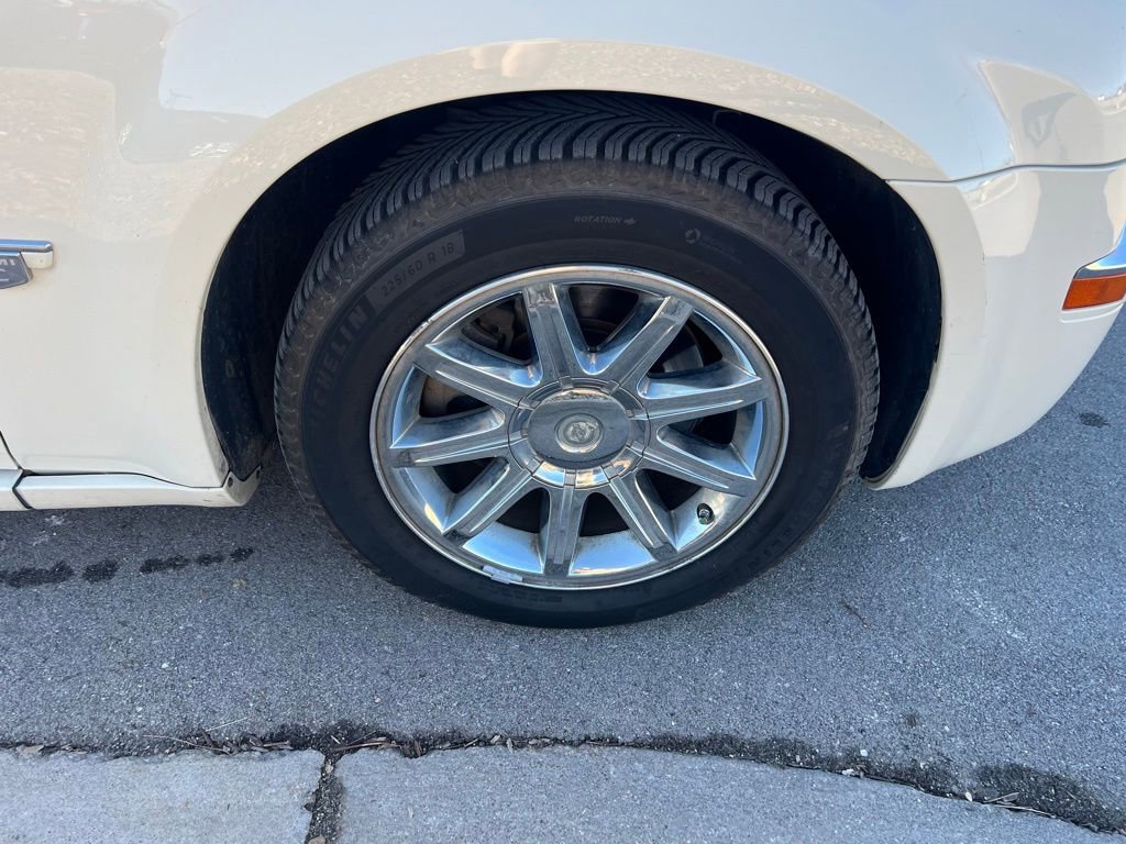 Used 2006 Chrysler 300 C w/ Protection Group II image 11