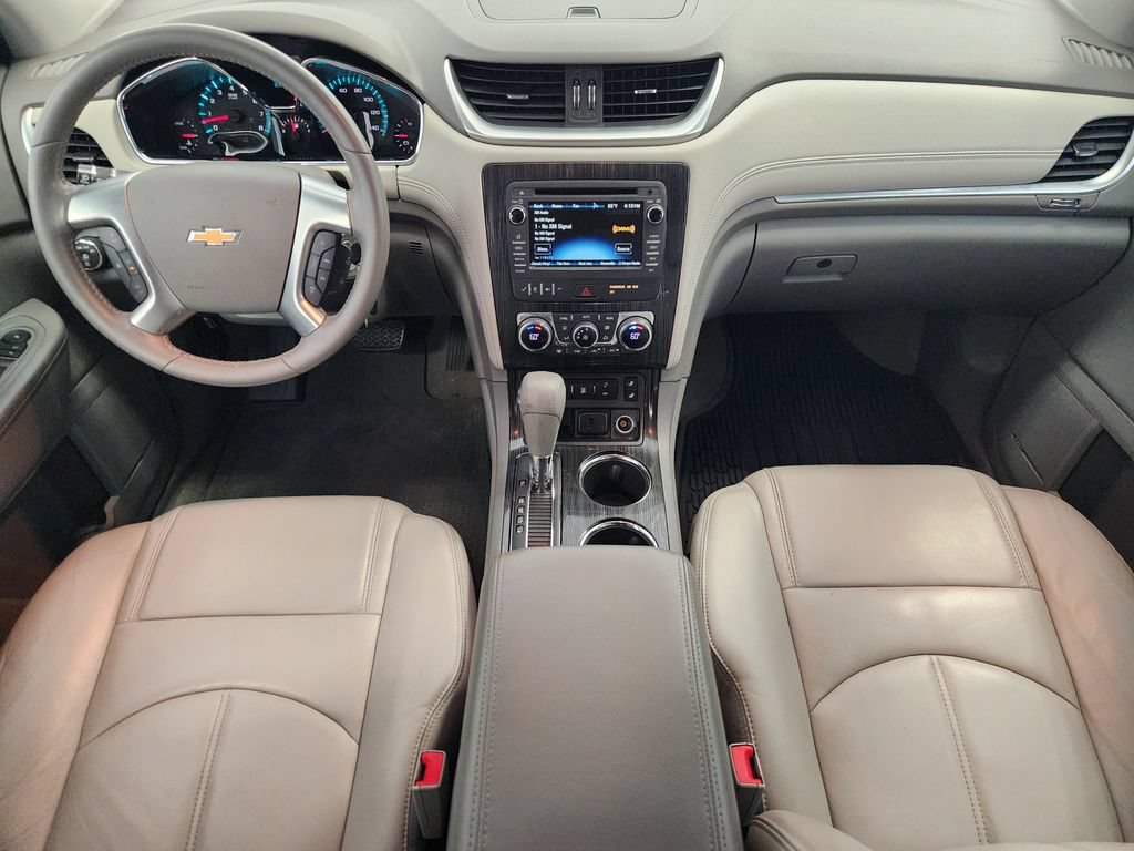 Used 2017 Chevrolet Traverse LT FWD image 22