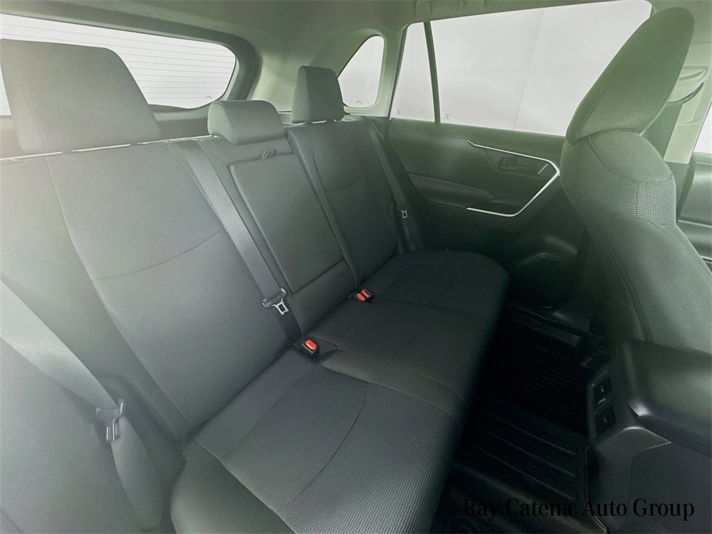 Used 2023 Toyota RAV4 LE image 28