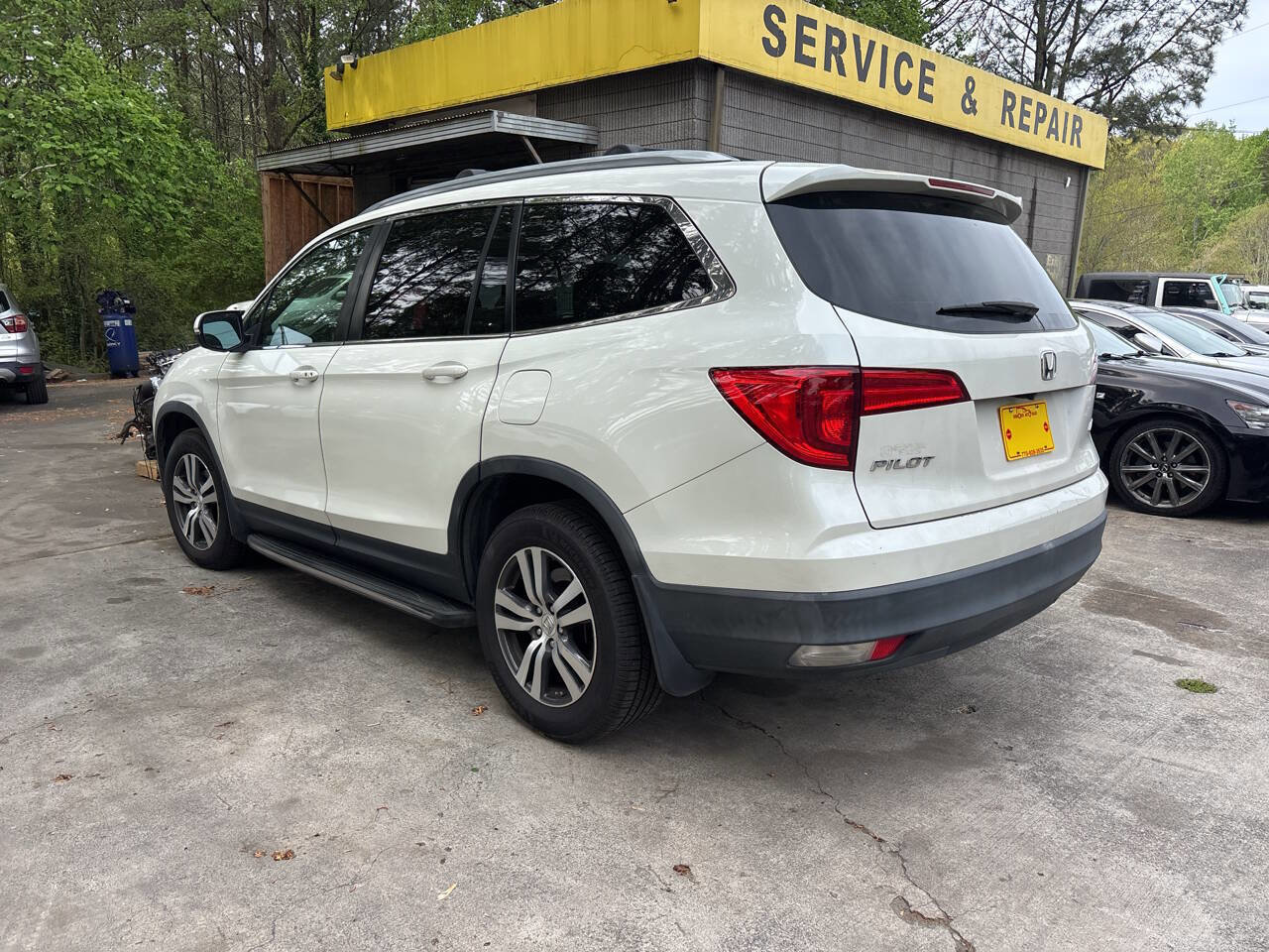 Used 2017 Honda Pilot EX-L image 7