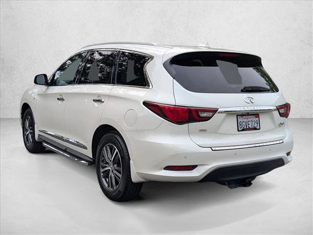 Used 2019 INFINITI QX60 Luxe w/ Essential Package image 8