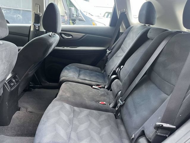 Used 2016 Nissan Rogue S FWD image 13