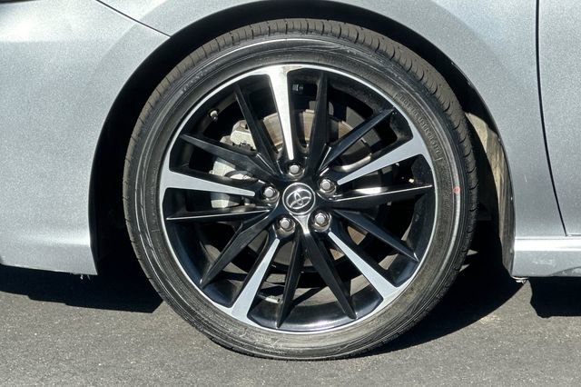 Certified 2019 Toyota Camry XSE FWD image 28