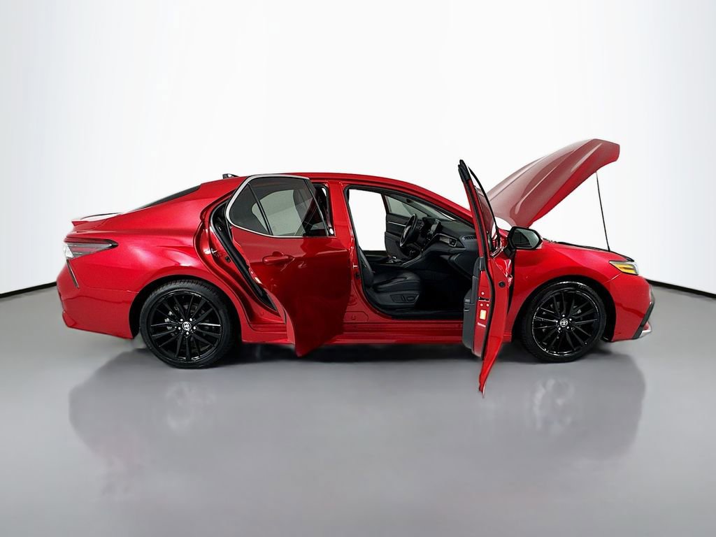 Used 2022 Toyota Camry XSE AWD/4WD image 25