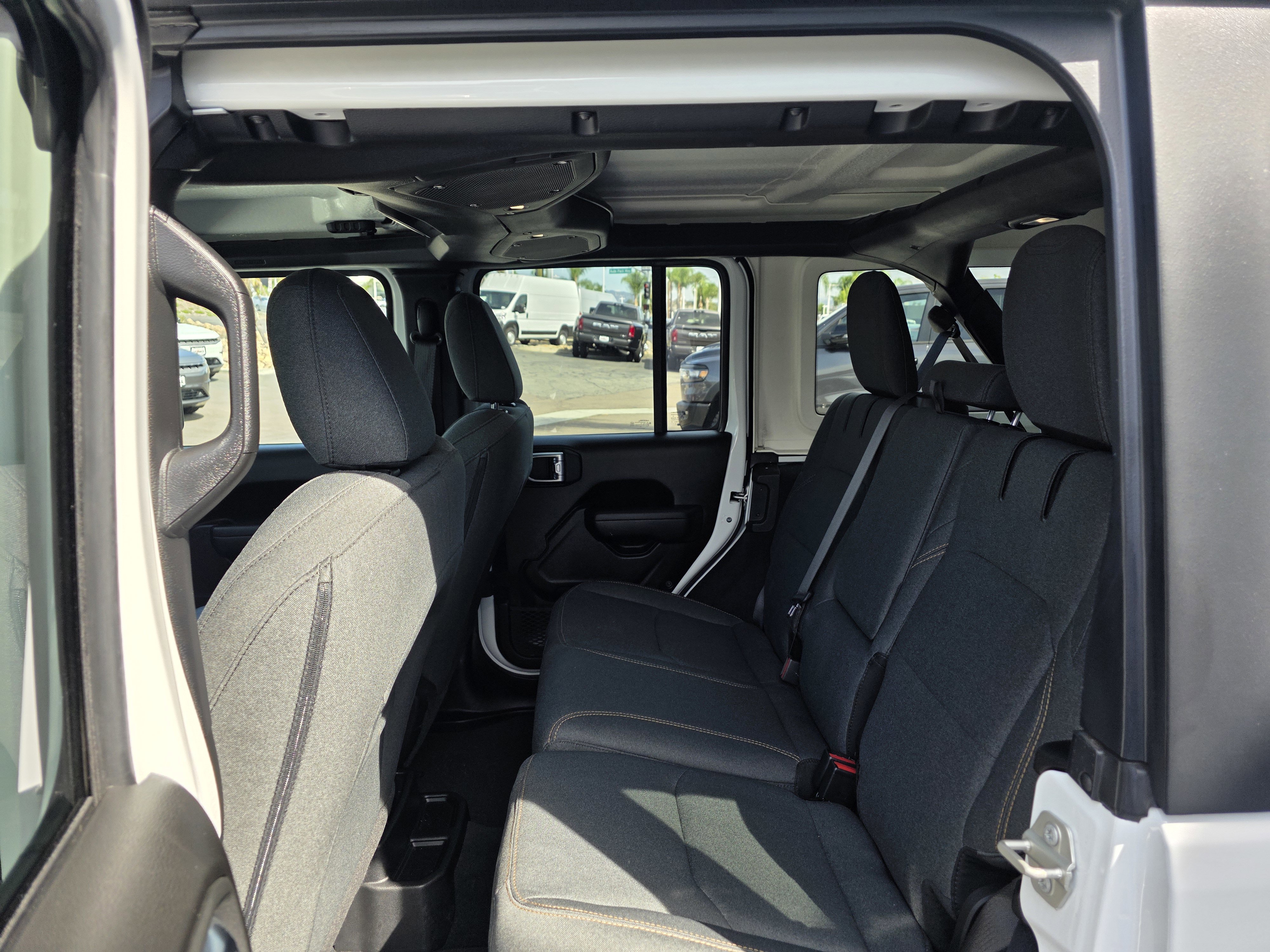 Certified 2024 Jeep Wrangler Sport S image 17