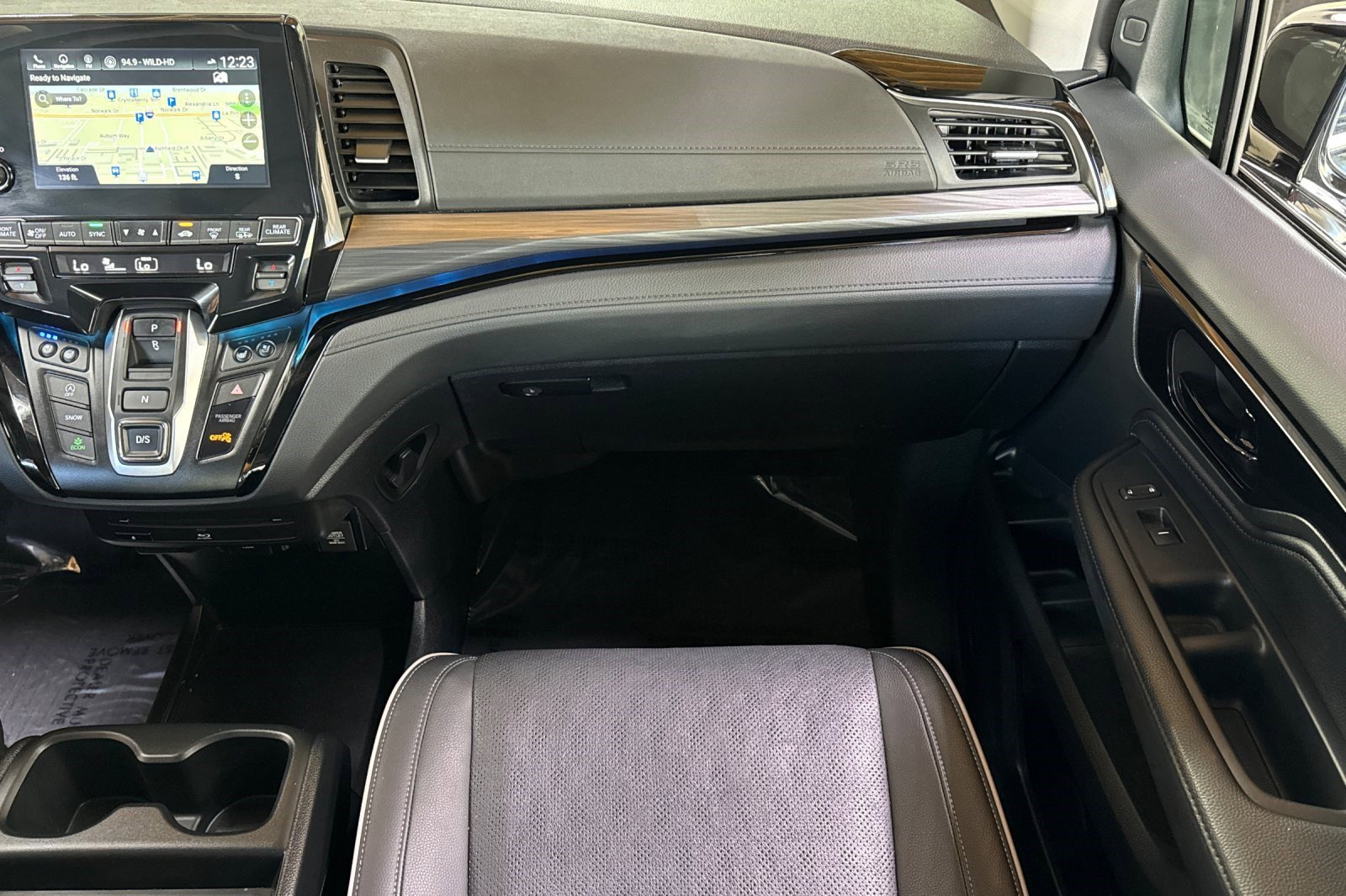 Certified 2024 Honda Odyssey Elite image 31