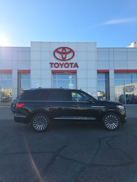 Used 2020 Lincoln Navigator Reserve image 6