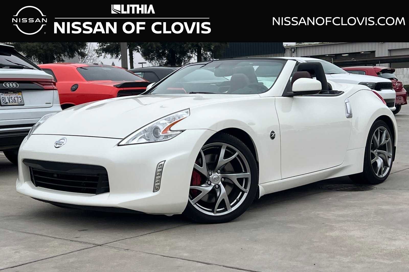 Used 2015 Nissan 370Z Touring Sport image 1