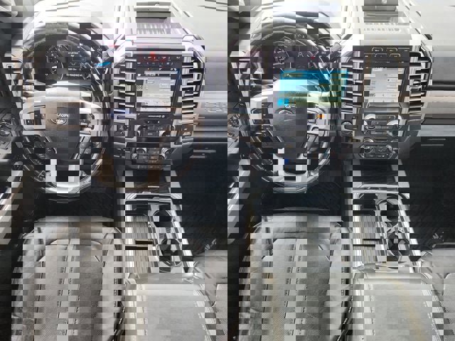 Used 2019 Ford F250 Platinum w/ Platinum Ultimate Package image 10