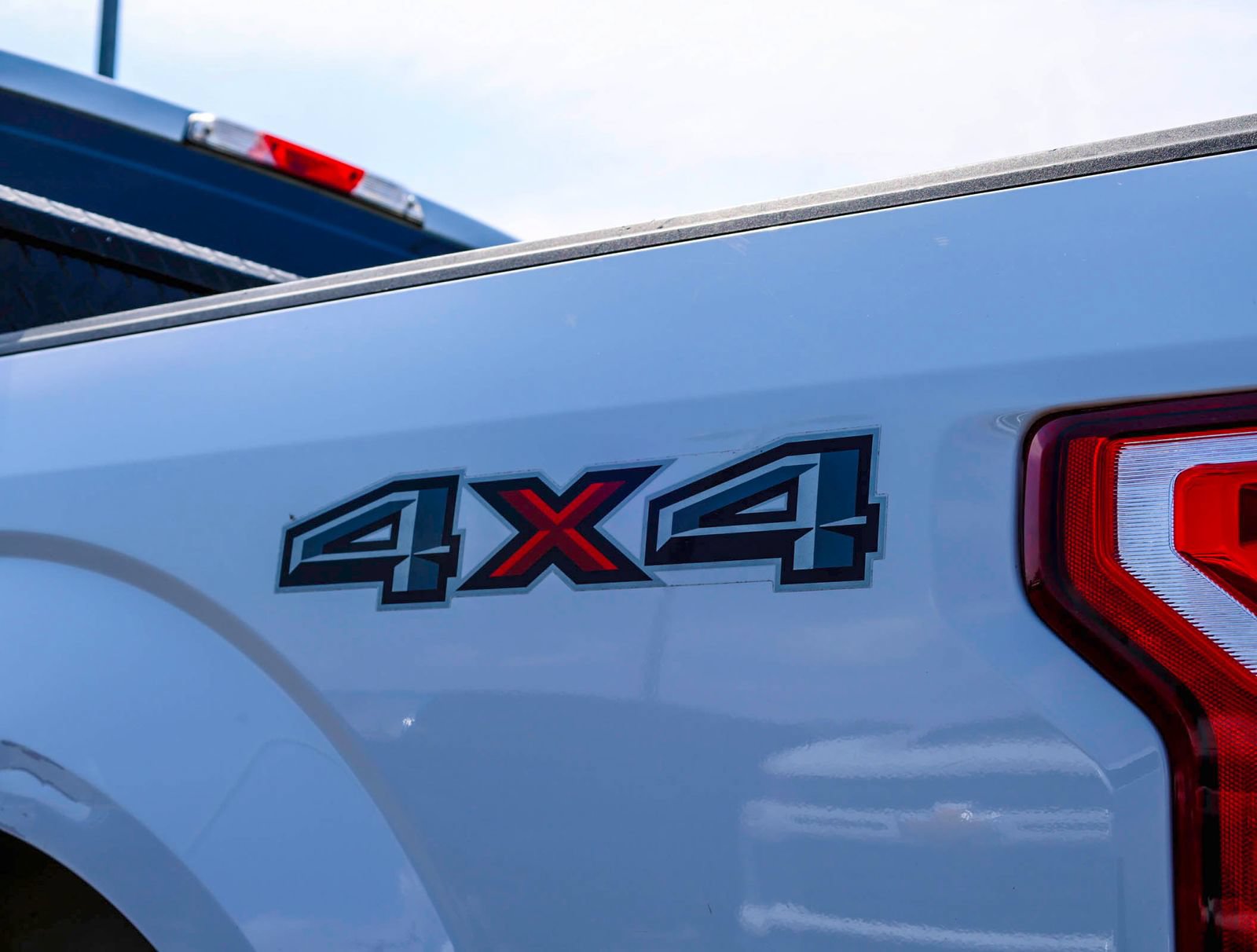 Used 2019 Ford F150 XL w/ Equipment Group 101A Mid AWD/4WD image 6