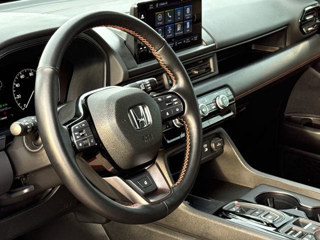 Used 2024 Honda Pilot TrailSport image 21