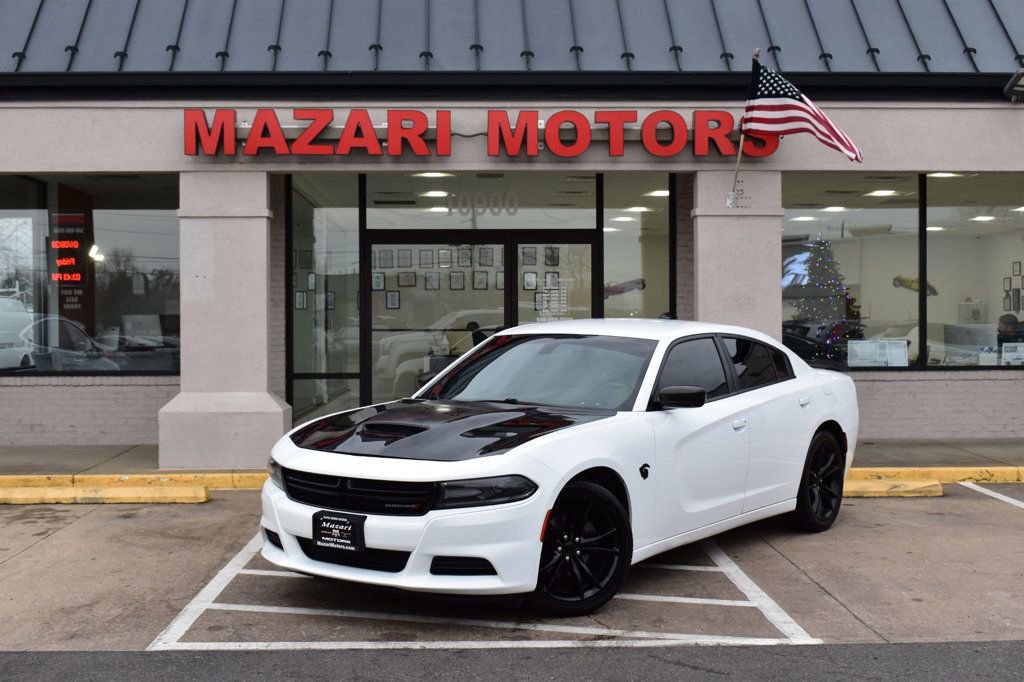 Used 2020 Dodge Charger SXT w/ Cold Weather Package image 2