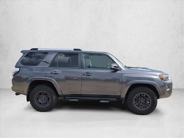 Used 2018 Toyota 4Runner TRD Off-Road Premium AWD/4WD image 4