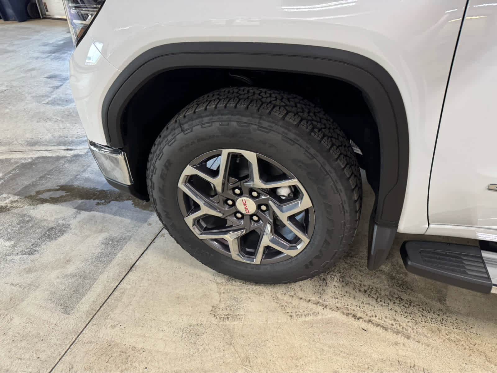 New 2026 GMC Sierra 1500 SLT w/ SLT Premium Plus Package image 10