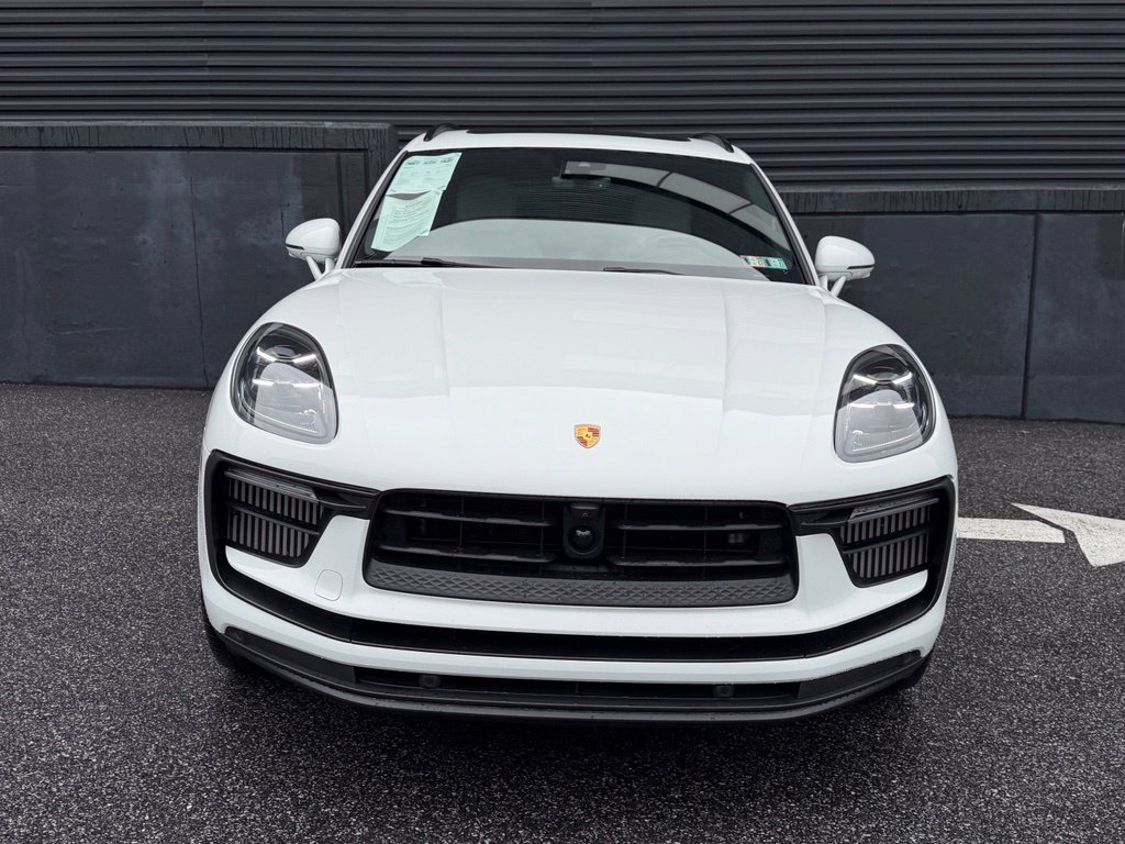 Certified 2023 Porsche Macan S AWD/4WD image 13