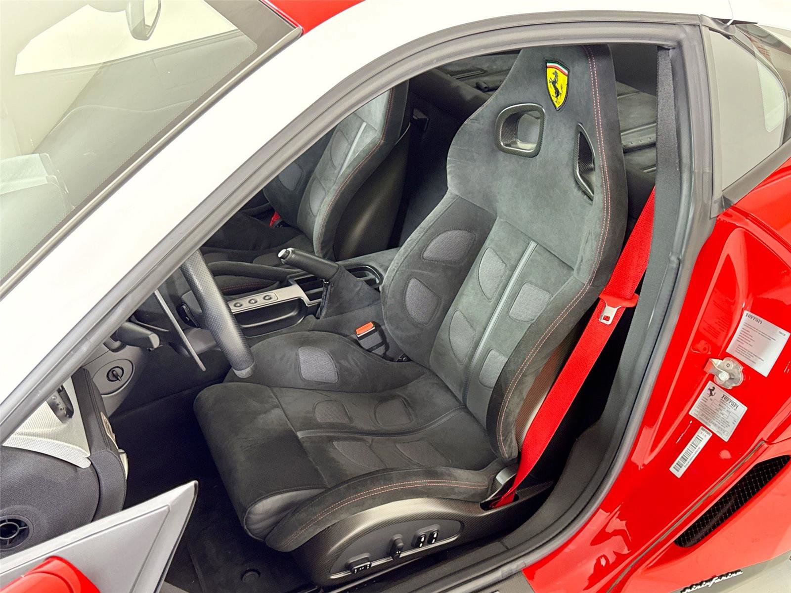 Used 2011 Ferrari 599 GTB Fiorano image 14