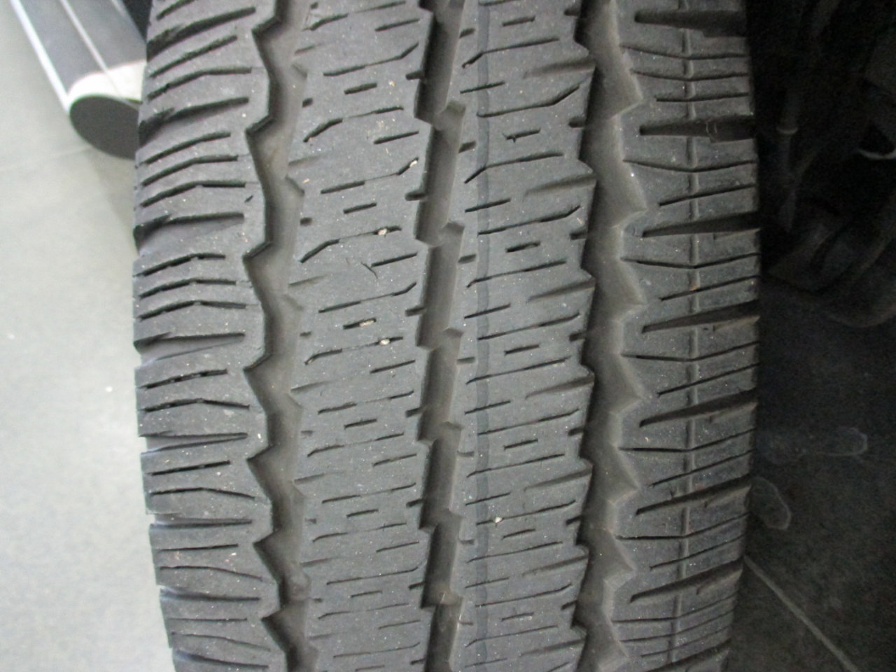 Used 2024 Ford Transit 250 Low Roof w/ Exterior Upgrade Package image 20