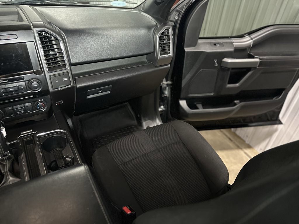 Used 2016 Ford F150 XLT w/ Equipment Group 301A Mid image 19