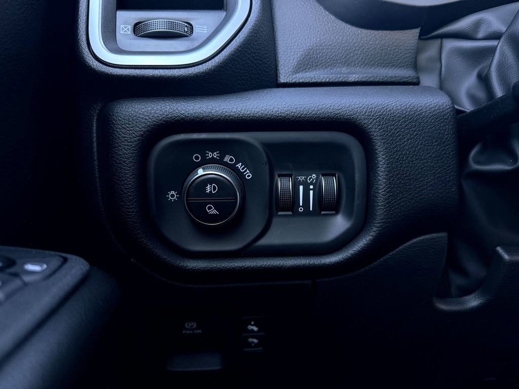 New 2026 RAM 1500 Big Horn AWD/4WD image 15