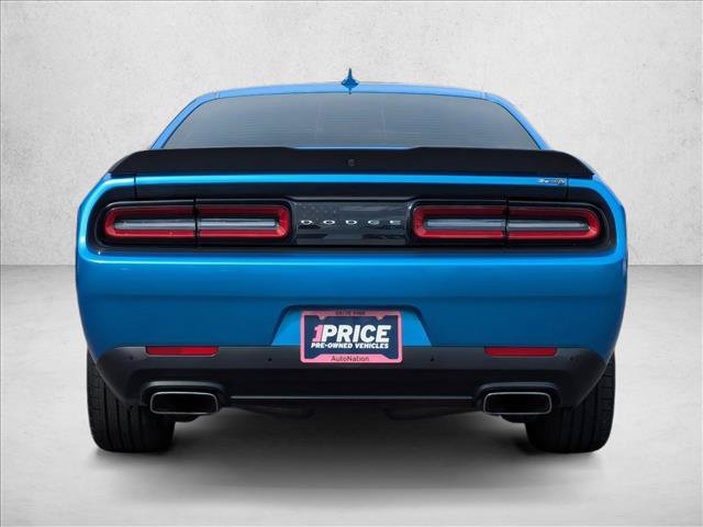Used 2016 Dodge Challenger R/T Scat Pack w/ Leather Interior Group RWD image 6