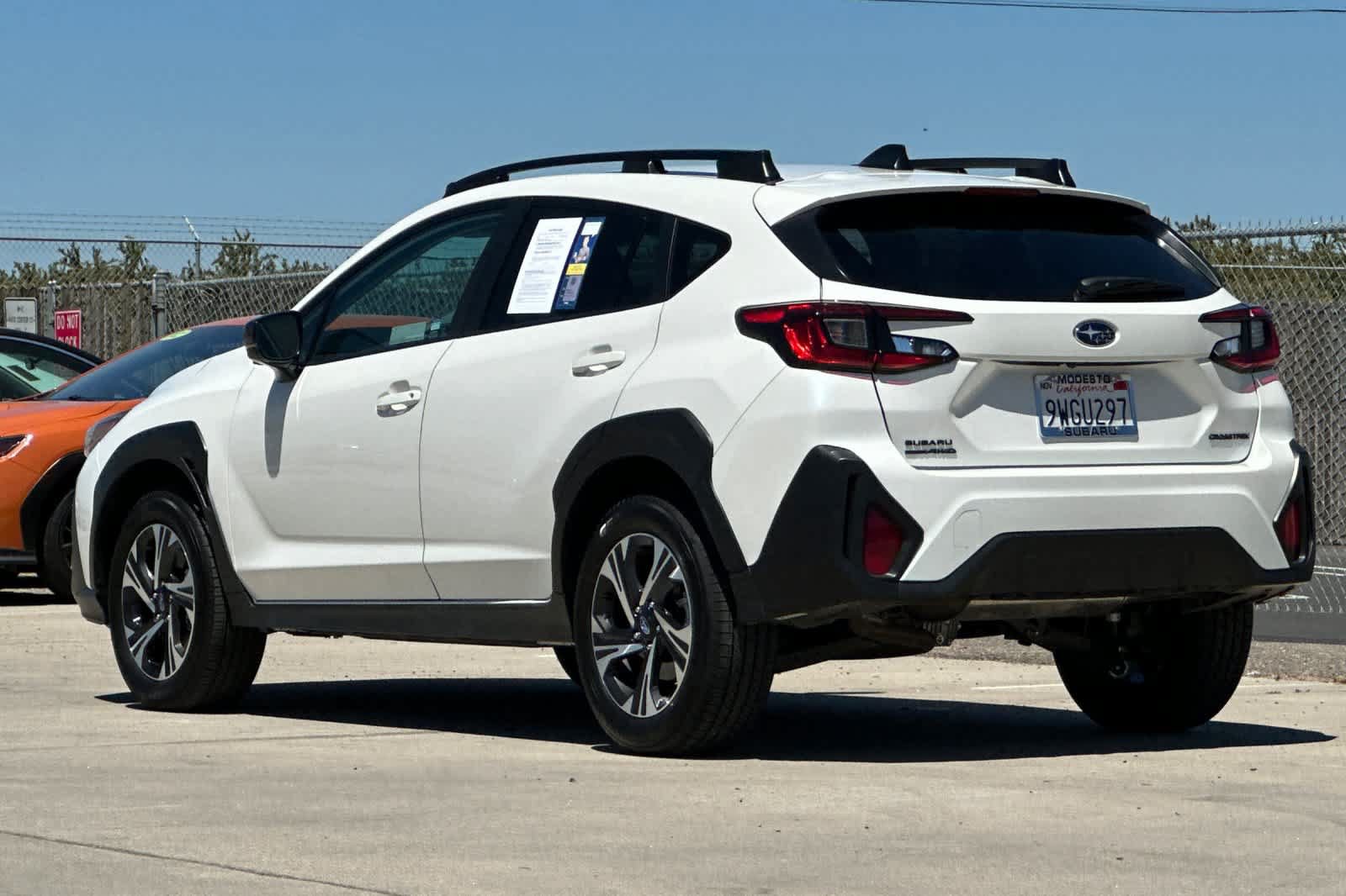 Used 2026 Subaru Crosstrek 2.5i Premium AWD/4WD image 5
