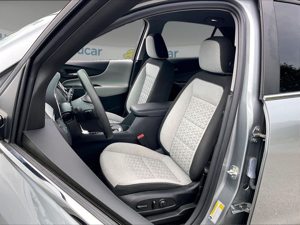 Used 2023 Chevrolet Equinox LT AWD/4WD image 9