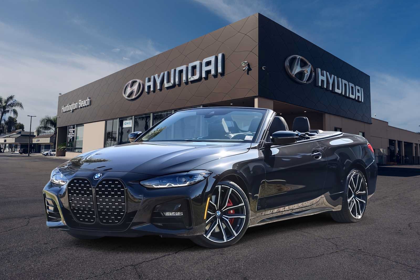 Used 2024 BMW 430i Convertible w/ M Sport Package