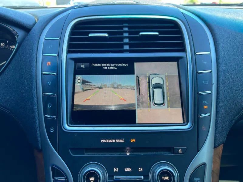 Used 2016 Lincoln MKX Reserve w/ Technology Package image 20