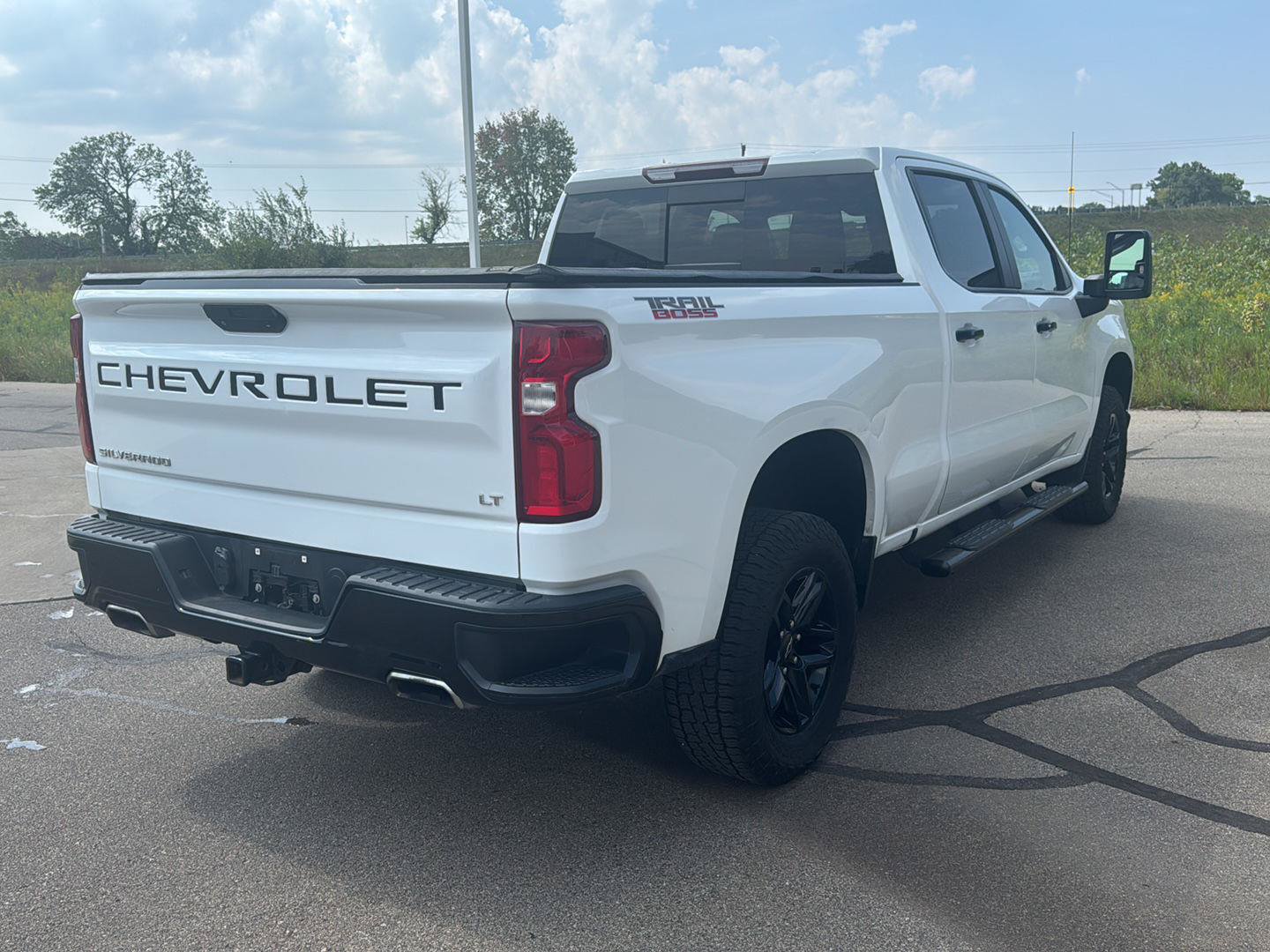 Used 2021 Chevrolet Silverado 1500 LT Trail Boss w/ Convenience Package II AWD/4WD image 5