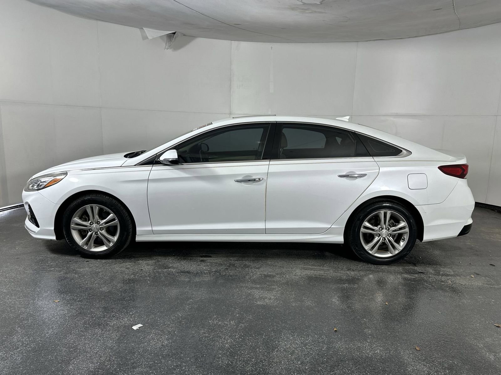 Used 2018 Hyundai Sonata Limited image 8