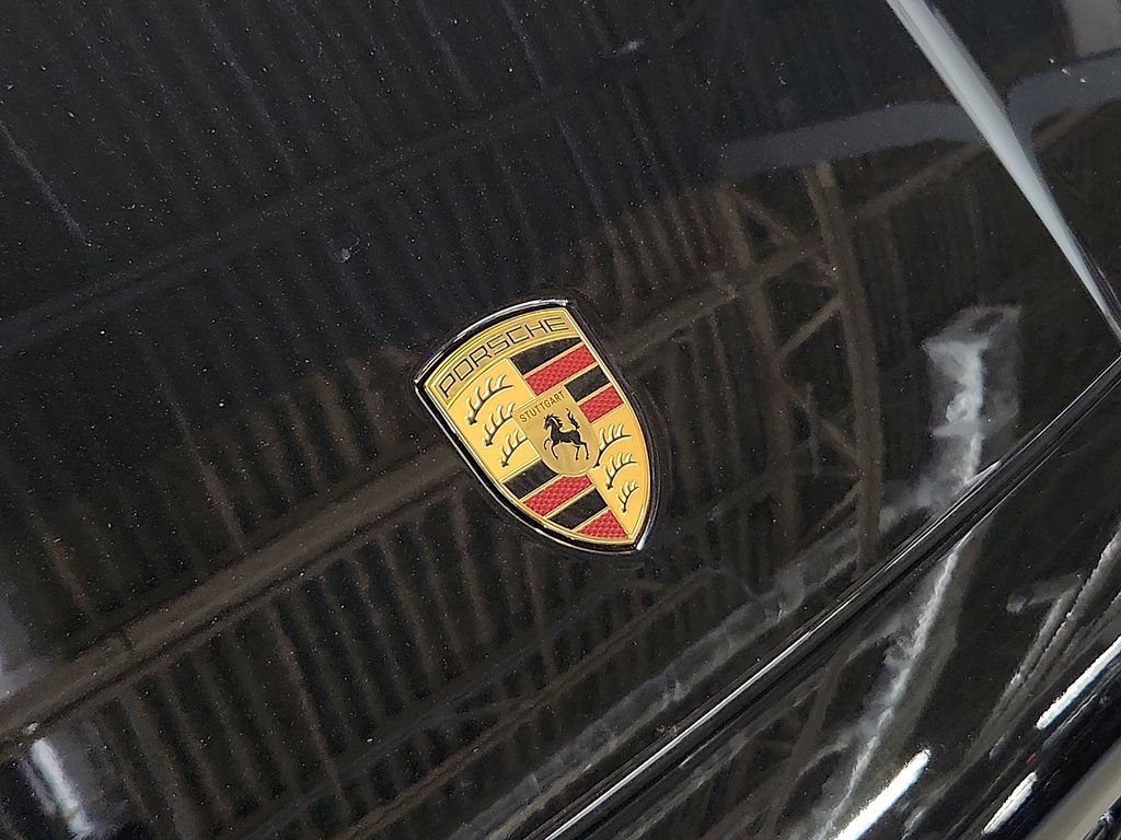Certified 2026 Porsche Cayenne AWD/4WD image 31