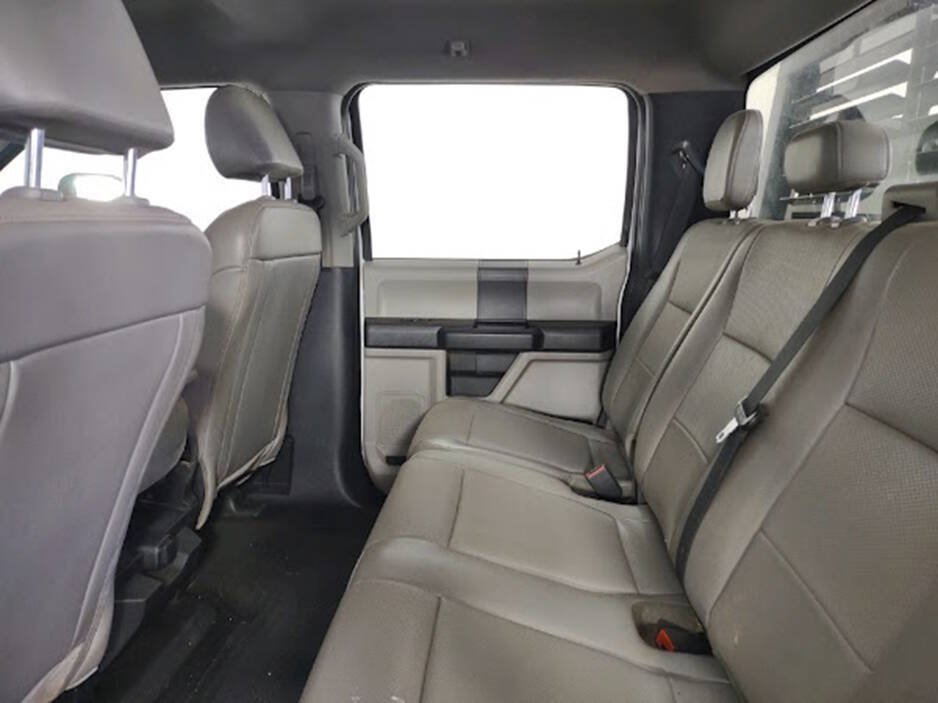 Used 2022 Ford F250 XL w/ Power Equipment Group AWD/4WD image 19