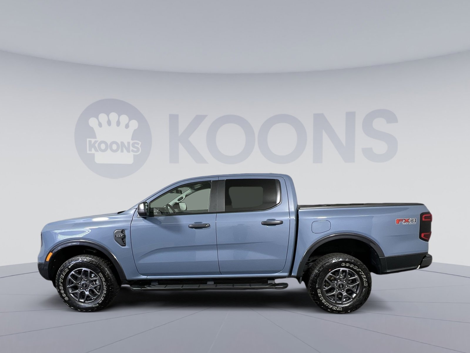 Used 2024 Ford Ranger XLT w/ FX4 Off-Road Package image 2