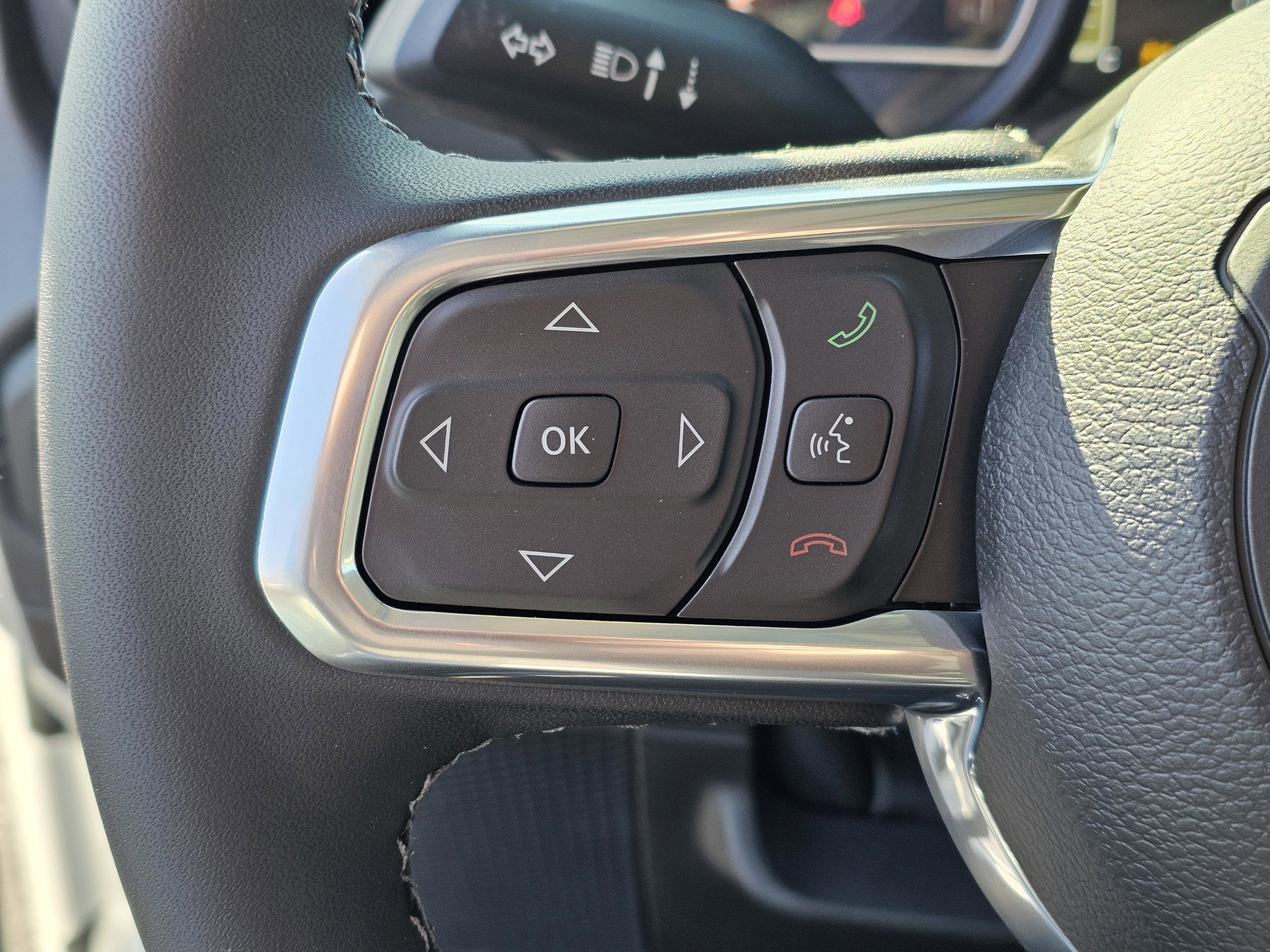 New 2026 Jeep Wrangler Unlimited Sahara AWD/4WD image 21