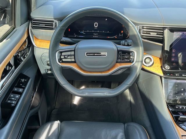 Used 2022 Jeep Grand Wagoneer Series II image 16