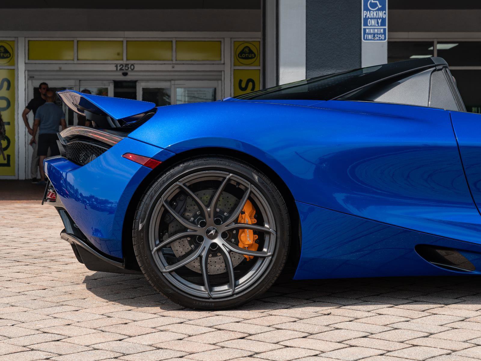 Used 2020 McLaren 720S Luxury image 45