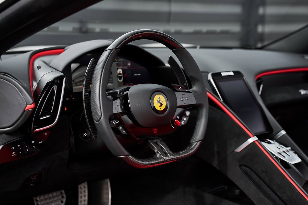 Used 2024 Ferrari Roma Spider image 38