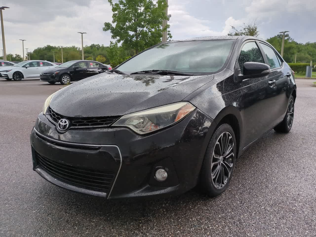 Used 2016 Toyota Corolla S FWD image 2