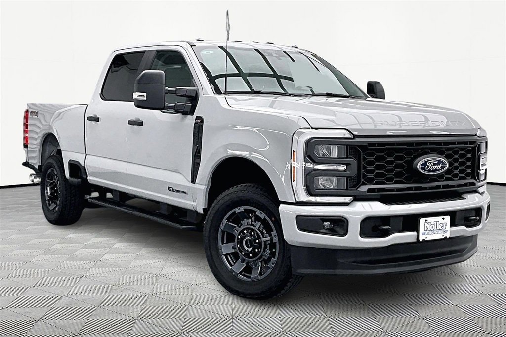 Used 2026 Ford F250 XL w/ STX Appearance Package image 12