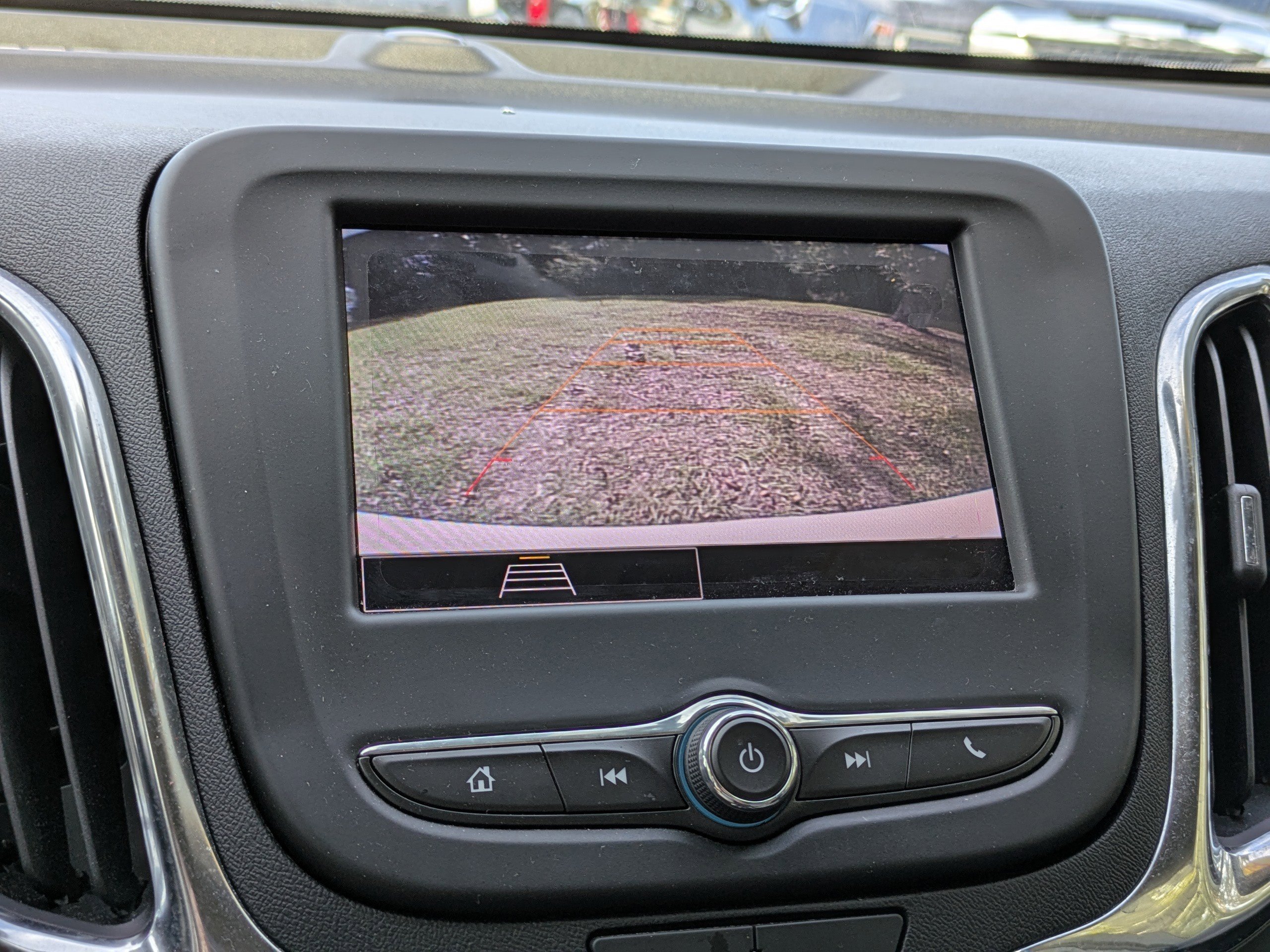 Certified 2024 Chevrolet Equinox LS w/ LS Convenience Package FWD image 20