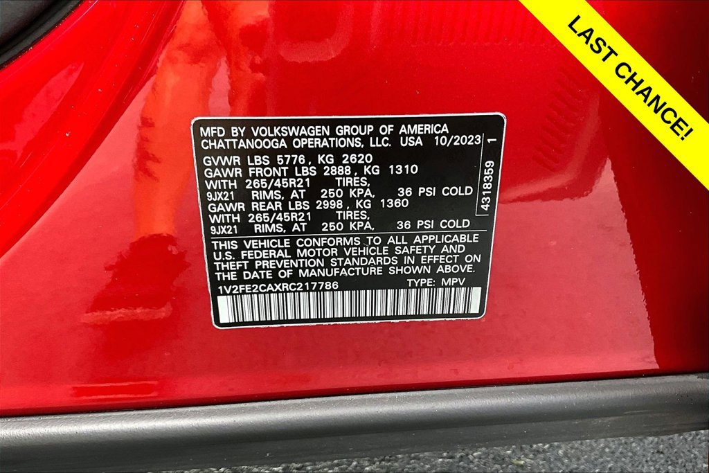 Used 2024 Volkswagen Atlas Cross Sport SEL Premium R-Line AWD/4WD image 35