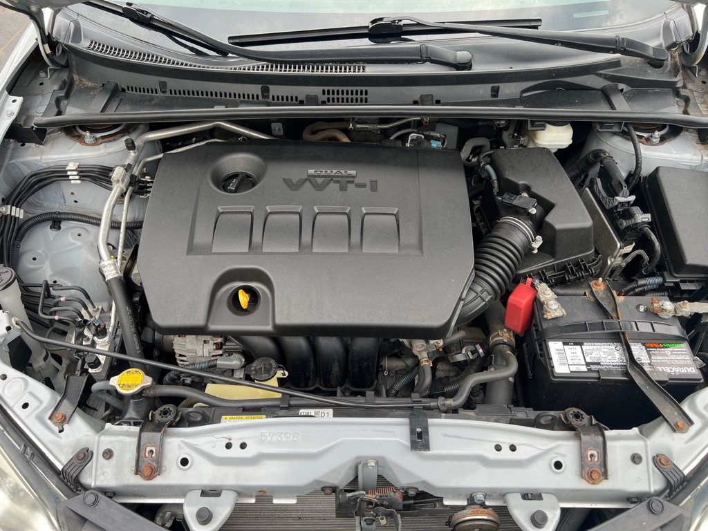 Used 2014 Toyota Corolla L FWD image 29