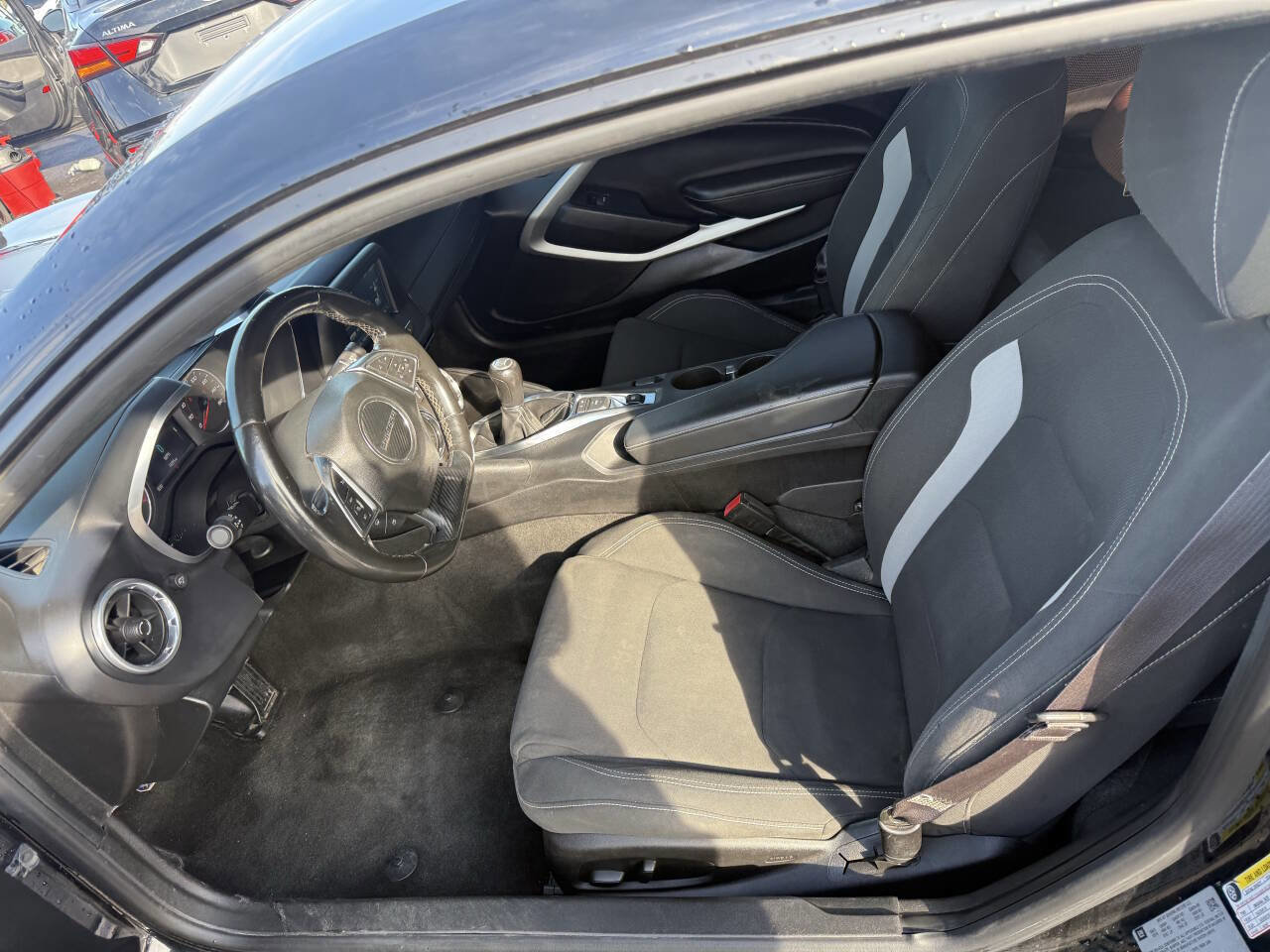 Used 2016 Chevrolet Camaro LT image 14